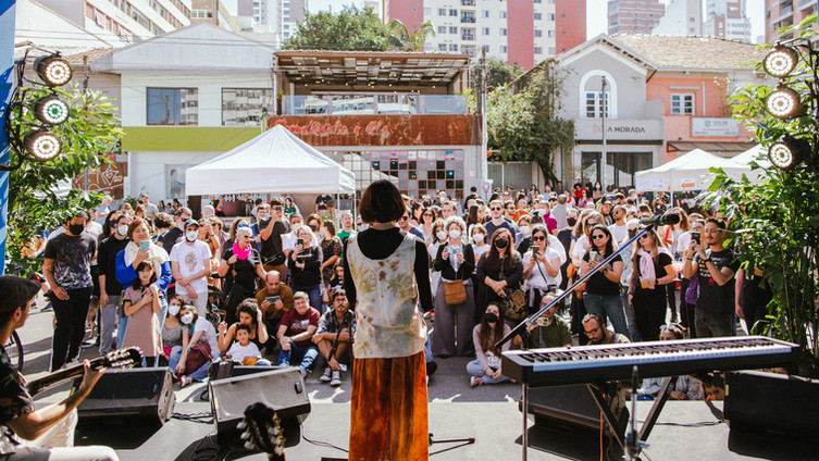 87b3ef_1337431364d64d239f61c911ec4a603d~mv2